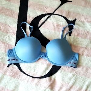 VS Pink blue bra
